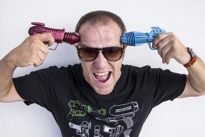 Alberto-Collezionista mondiale di pistole d'acqua