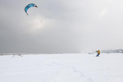 Kitesurf sulla neve